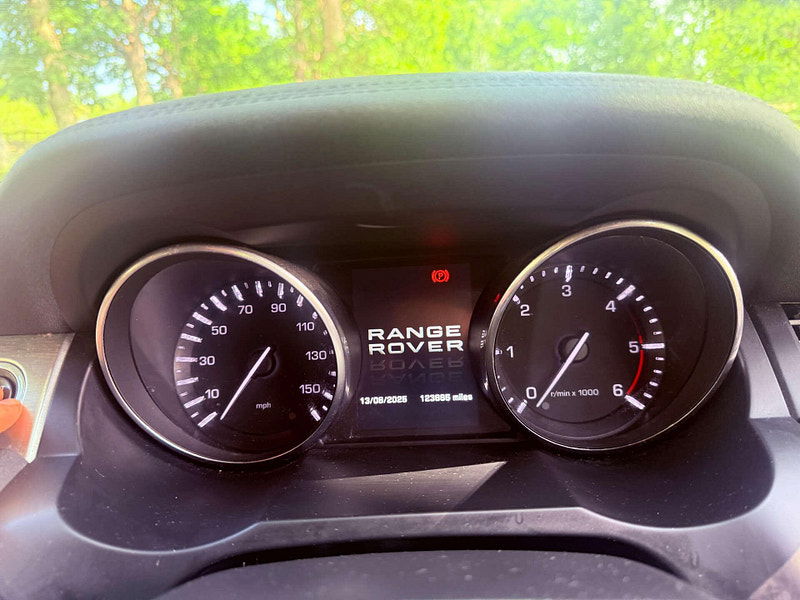 Land Rover Range Rover Evoque 2.2 Range Rover Evoque Pure SD4 4WD 5dr 5dr Manual 2025
