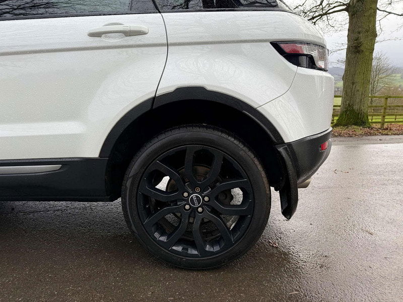 Land Rover Range Rover Evoque 2.2 Range Rover Evoque Pure SD4 Auto 4WD 5dr 5dr Automatic 2025