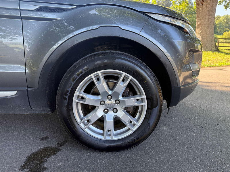 Land Rover Range Rover Evoque 2.2 Range Rover Evoque Pure Tech SD4 4WD 5dr 5dr Manual 2025