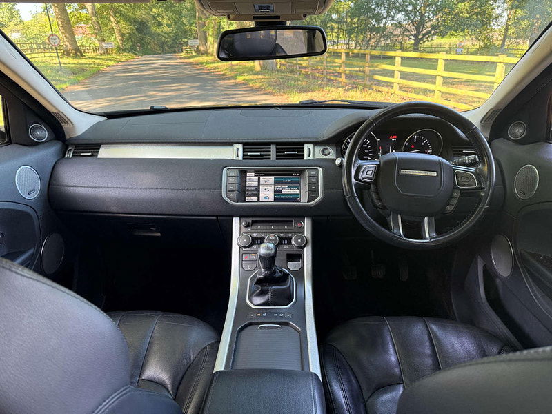 Land Rover Range Rover Evoque 2.2 Range Rover Evoque Pure Tech SD4 4WD 5dr 5dr Manual 2025