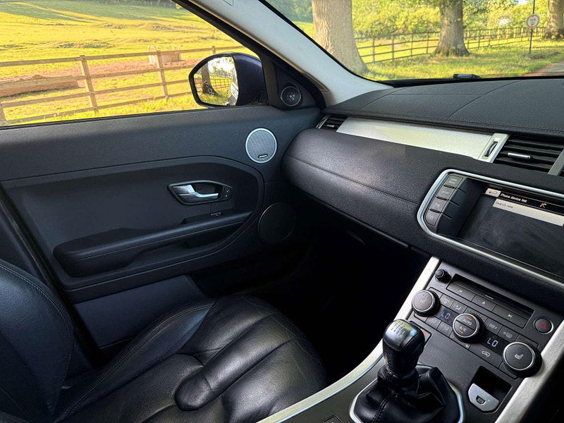 Land Rover Range Rover Evoque 2.2 Range Rover Evoque Pure Tech SD4 4WD 5dr 5dr Manual 2025
