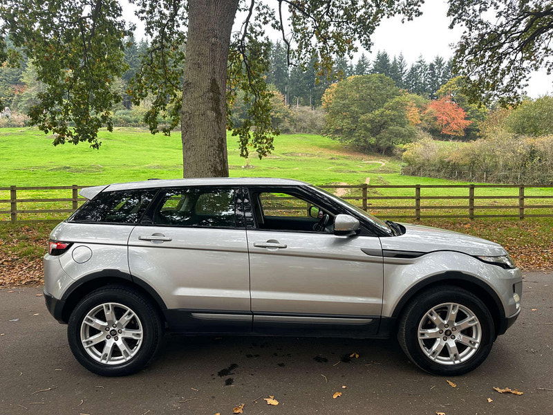 Land Rover Range Rover Evoque 2.2 Range Rover Evoque Pure Tech SD4 Auto 4WD 5dr 5dr Automatic 2025