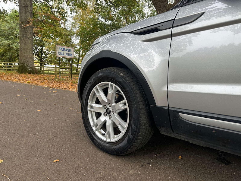 Land Rover Range Rover Evoque 2.2 Range Rover Evoque Pure Tech SD4 Auto 4WD 5dr 5dr Automatic 2025