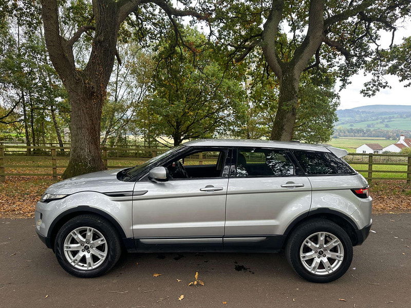 Land Rover Range Rover Evoque 2.2 Range Rover Evoque Pure Tech SD4 Auto 4WD 5dr 5dr Automatic 2025