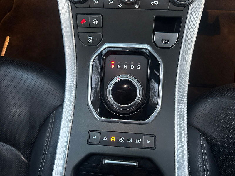 Land Rover Range Rover Evoque 2.2 SD4 Dynamic SUV 5dr Diesel Auto 4WD Euro 5 (s/s) (190 ps) 5dr Automatic 2025