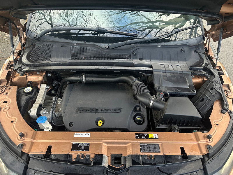 Land Rover Range Rover Evoque 2.2 SD4 Dynamic SUV 5dr Diesel Auto 4WD Euro 5 (s/s) (190 ps) 5dr Automatic 2026