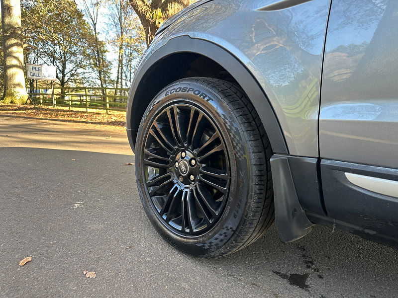 Land Rover Range Rover Evoque 2.2 SD4 Pure SUV 5dr Diesel Manual 4WD Euro 5 (s/s) (190 ps) 5dr Manual 2025