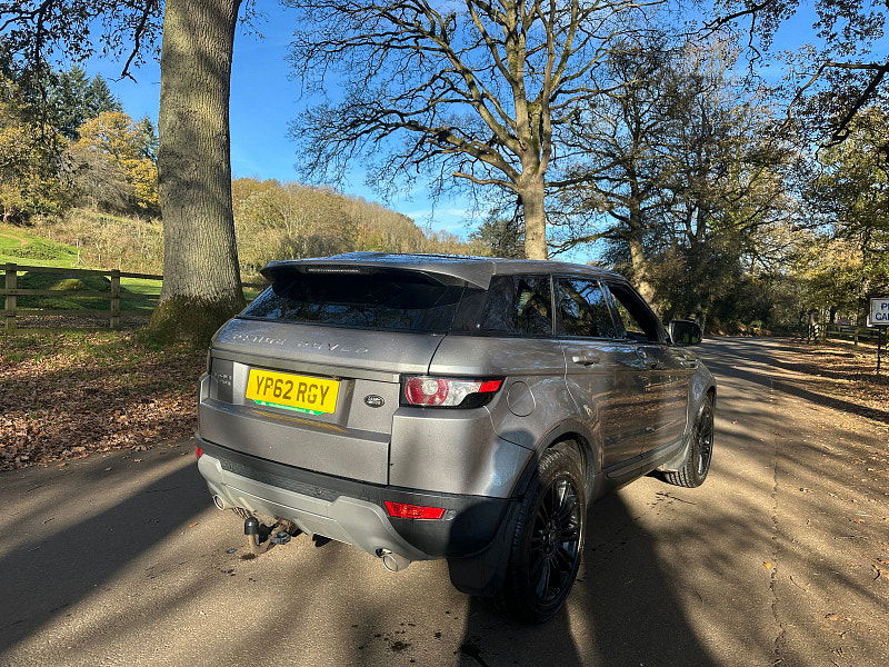 Land Rover Range Rover Evoque 2.2 SD4 Pure SUV 5dr Diesel Manual 4WD Euro 5 (s/s) (190 ps) 5dr Manual 2025