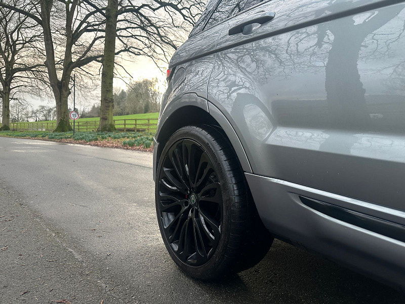 Land Rover Range Rover Evoque 2.2 TD4 Pure SUV 5dr Diesel Manual 4WD Euro 5 (s/s) (150 ps) 5dr Manual 2026