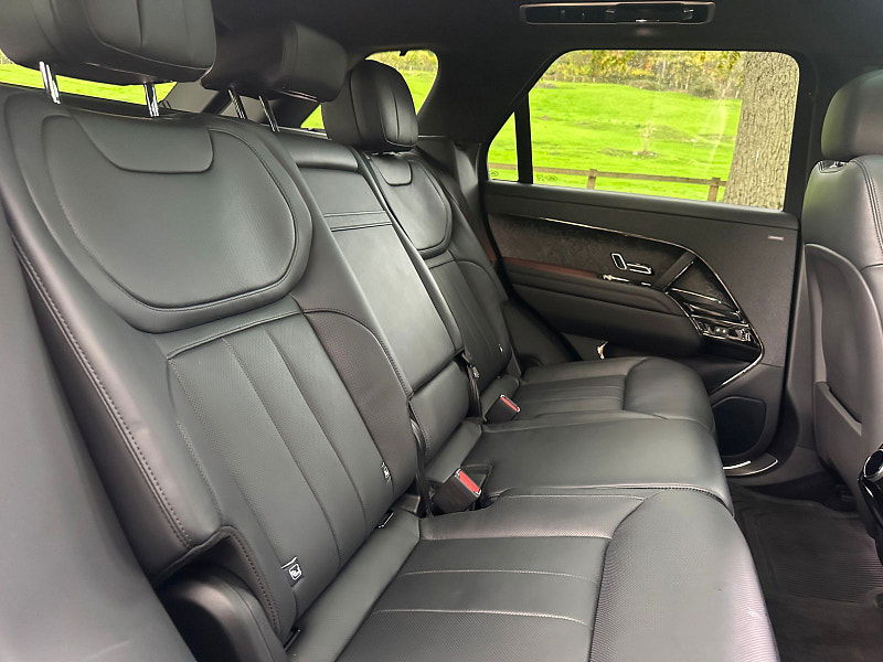 Land Rover Range Rover Sport 3.0 P510e 38.2kWh First Edition SUV 5dr Petrol Plug-in Hybrid Auto 4WD Euro 6 (s/s) (510 ps) 5dr Automatic 2025