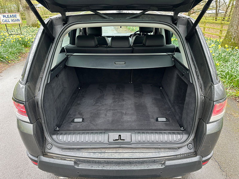 Land Rover Range Rover Sport 3.0 SD V6 HSE Dynamic SUV 5dr Diesel Auto 4WD Euro 5 (s/s) (306 ps) 5dr Automatic 2026