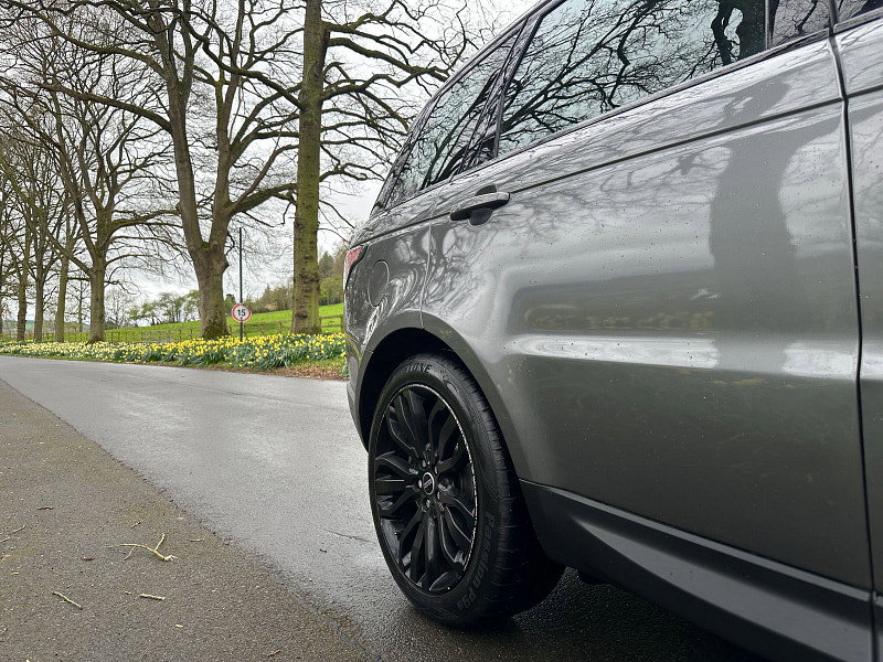 Land Rover Range Rover Sport 3.0 SD V6 HSE Dynamic SUV 5dr Diesel Auto 4WD Euro 5 (s/s) (306 ps) 5dr Automatic 2026