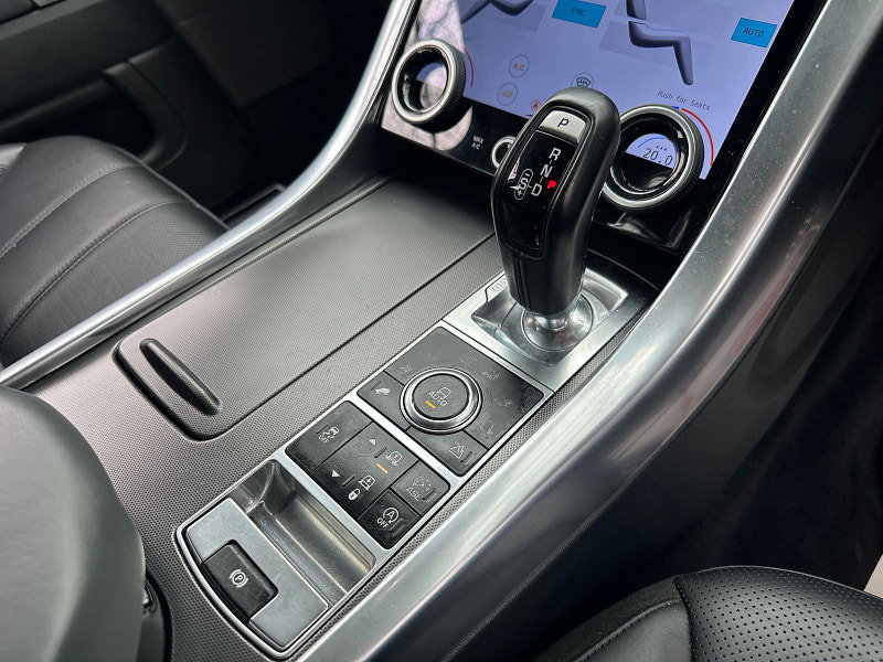 Land Rover Range Rover Sport 3.0 SD V6 HSE Dynamic SUV 5dr Diesel Auto 4WD Euro 5 (s/s) (306 ps) 5dr Automatic 2026