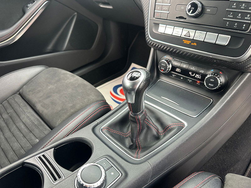 Mercedes-Benz A Class 2.1 A200d AMG Line Hatchback 5dr Diesel Manual Euro 6 (s/s) (136 ps) 5dr Manual 2026