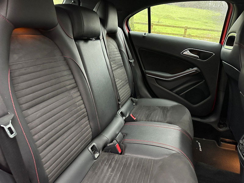 Mercedes-Benz A Class 2.1 A200d AMG Line Hatchback 5dr Diesel Manual Euro 6 (s/s) (136 ps) 5dr Manual 2026