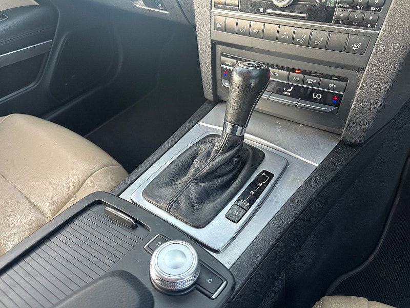 Mercedes-Benz E-Class 3.0 E350 Sport CDi BlueEfficiency Auto 2dr 2dr Automatic 2026