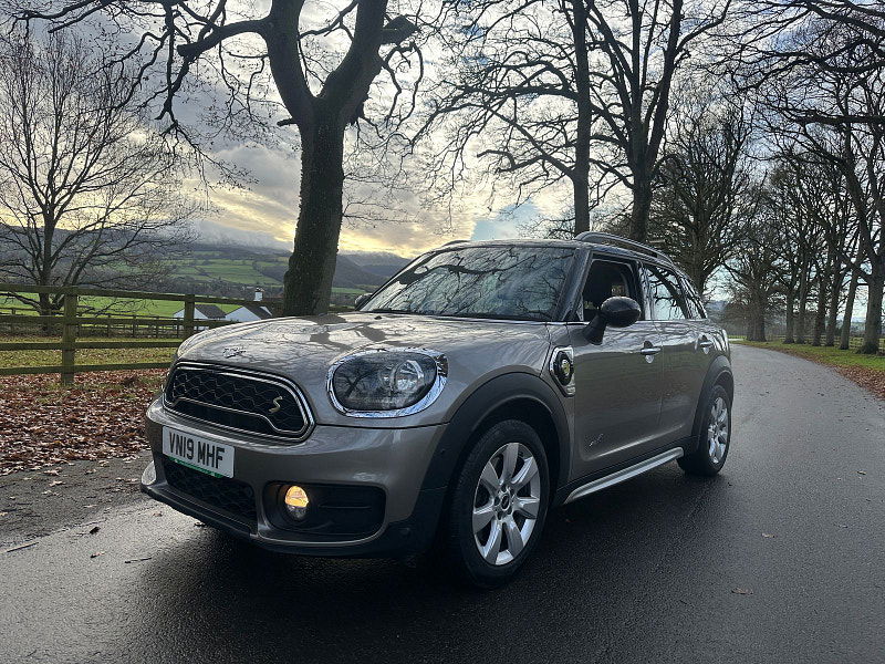 MINI Countryman 1.5 7.6kWh Cooper SE Classic SUV 5dr Petrol Plug-in Hybrid Auto ALL4 Euro 6 (s/s) (224 ps) 5dr Automatic 2025