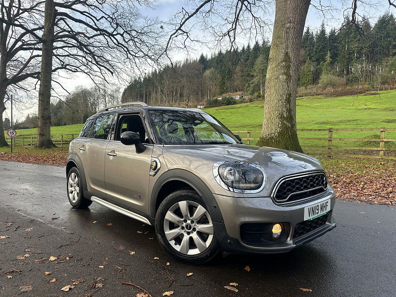 MINI Countryman 1.5 7.6kWh Cooper SE Classic SUV 5dr Petrol Plug-in Hybrid Auto ALL4 Euro 6 (s/s) (224 ps) 5dr Automatic 2025