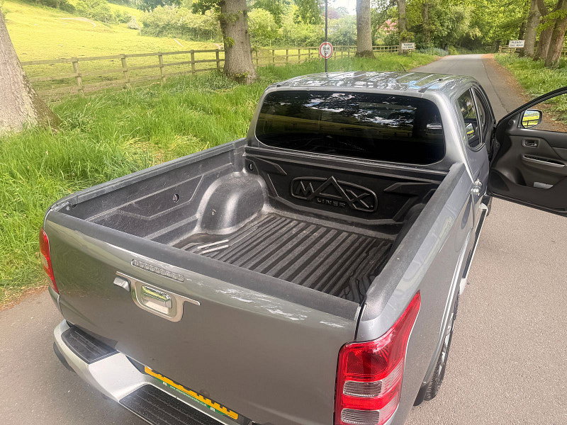 Mitsubishi L200 2.4 DI-D DC Barbarian Pickup Double Cab 4dr Diesel Manual 4WD Euro 6 (178 ps) 4dr Manual 2026