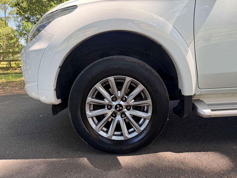 Mitsubishi L200 2.4 L200 Barbarian DI-D 4WD 2dr Manual 2025