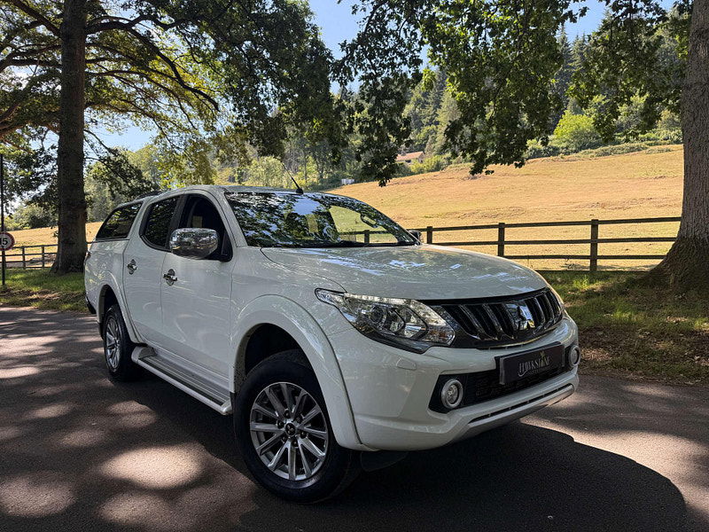 Mitsubishi L200 2.4 L200 Barbarian DI-D 4WD 2dr Manual 2025