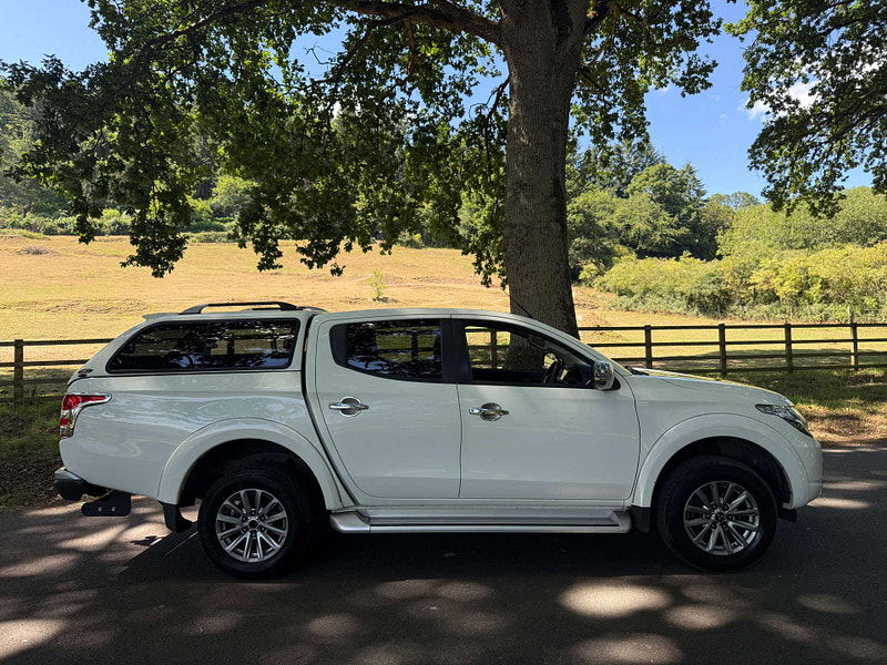 Mitsubishi L200 2.4 L200 Barbarian DI-D 4WD 2dr Manual 2025