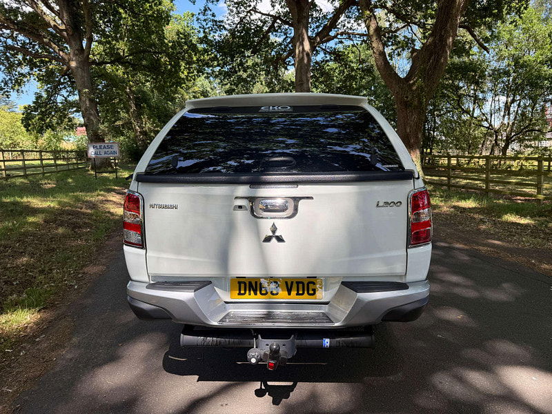 Mitsubishi L200 2.4 L200 Barbarian DI-D 4WD 2dr Manual 2025