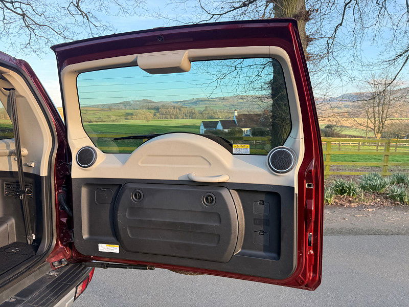 Mitsubishi Shogun 3.2 DI-DC SG4 SUV 5dr Diesel Auto 4WD Euro 6 LWB (187 ps) 5dr Automatic 2026