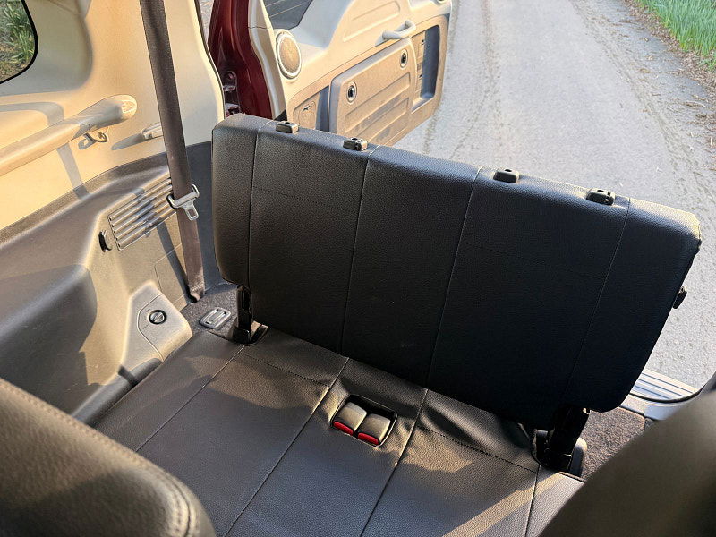 Mitsubishi Shogun 3.2 DI-DC SG4 SUV 5dr Diesel Auto 4WD Euro 6 LWB (187 ps) 5dr Automatic 2026