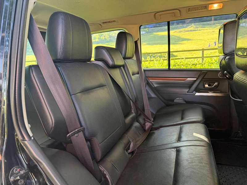 Mitsubishi Shogun 3.2 Shogun SG4 DI-D LWB Auto 4WD 5dr 5dr Automatic 2025