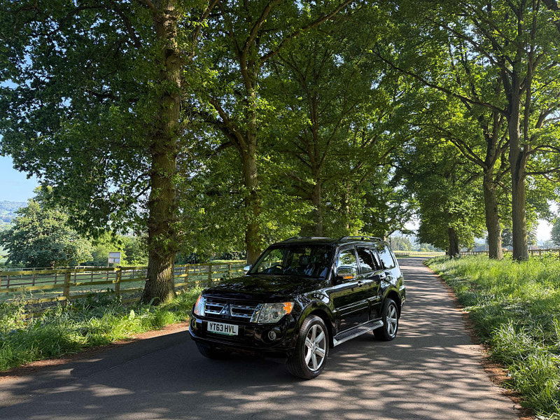 Mitsubishi Shogun 3.2 Shogun SG4 DI-D LWB Auto 4WD 5dr 5dr Automatic 2025