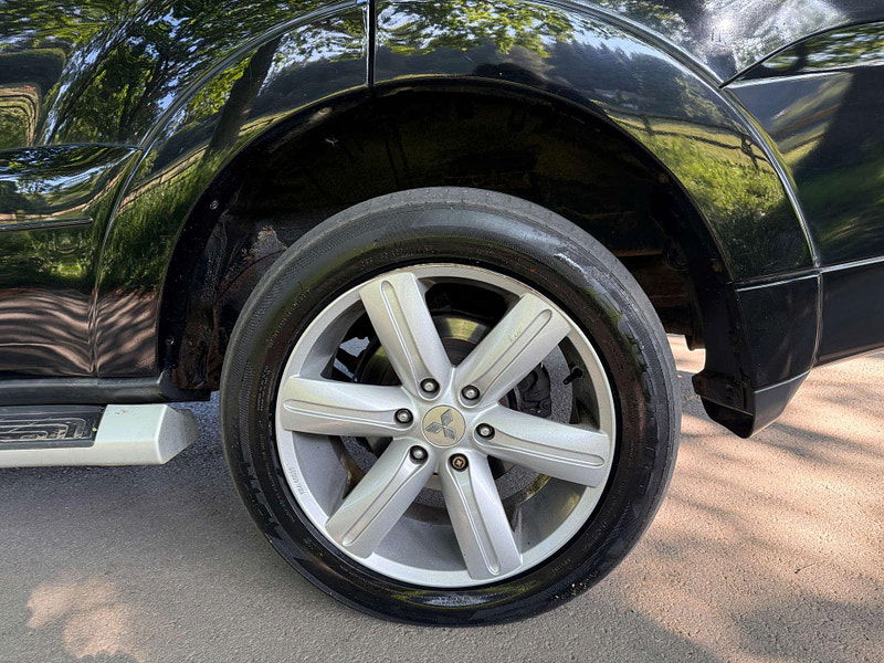 Mitsubishi Shogun 3.2 Shogun SG4 DI-D LWB Auto 4WD 5dr 5dr Automatic 2025