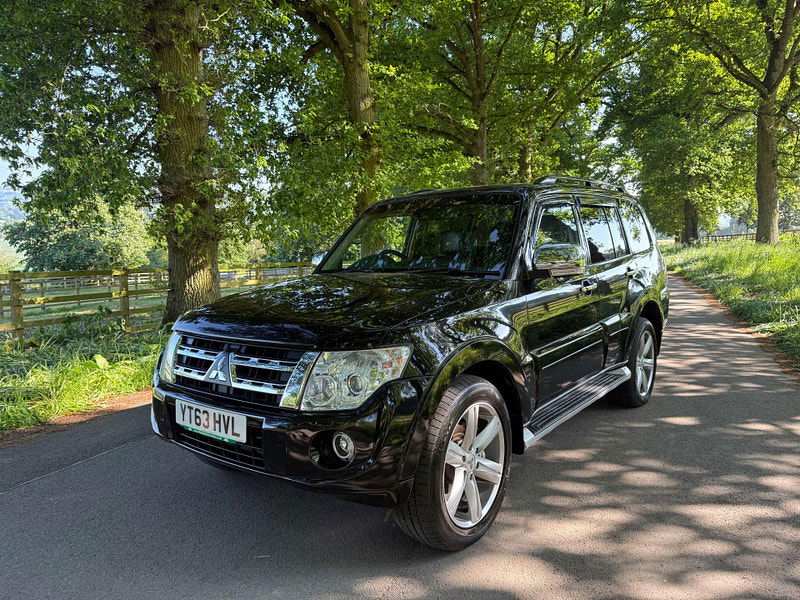 Mitsubishi Shogun 3.2 Shogun SG4 DI-D LWB Auto 4WD 5dr 5dr Automatic 2025