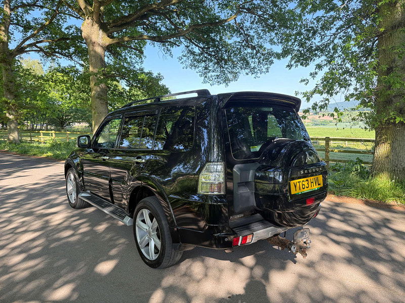 Mitsubishi Shogun 3.2 Shogun SG4 DI-D LWB Auto 4WD 5dr 5dr Automatic 2025