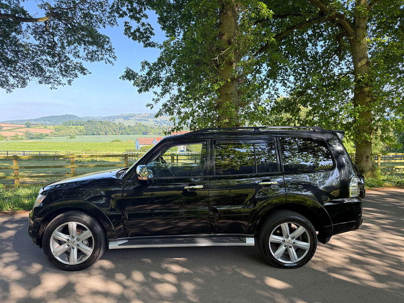 Mitsubishi Shogun 3.2 Shogun SG4 DI-D LWB Auto 4WD 5dr 5dr Automatic 2025
