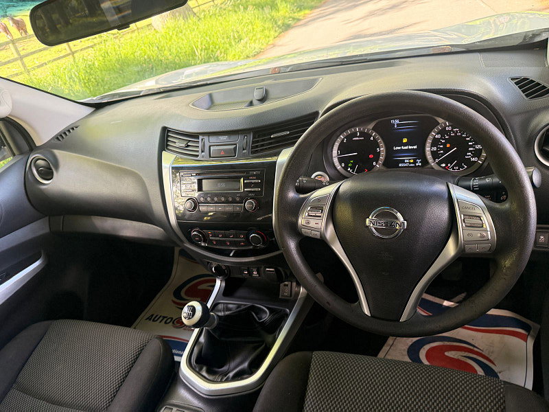 Nissan Navara 2.3 dCi Acenta Pickup Double Cab 4dr Diesel Manual 4WD Euro 5 (160 ps) 4dr Manual 2026