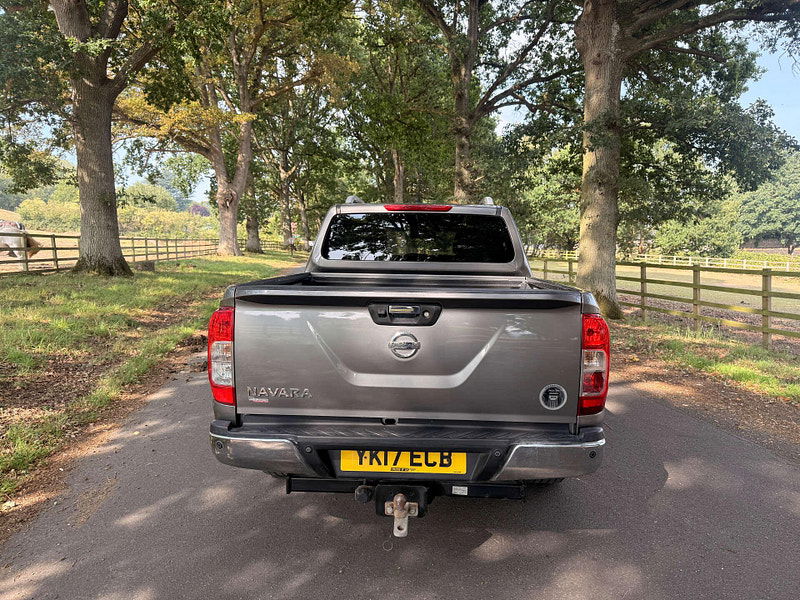 Nissan Navara 2.3 Navara Tekna dCi Auto 4WD 5dr 5dr Automatic 2025