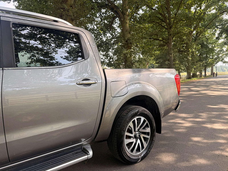 Nissan Navara 2.3 Navara Tekna dCi Auto 4WD 5dr 5dr Automatic 2025