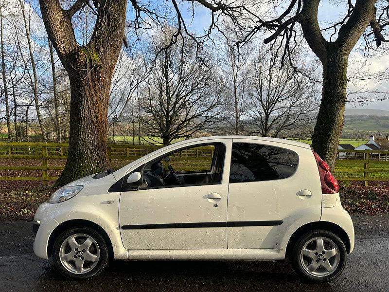 Peugeot 107 1.0 12V Allure Hatchback 5dr Petrol Manual Euro 5 (68 ps) 5dr Manual 2026