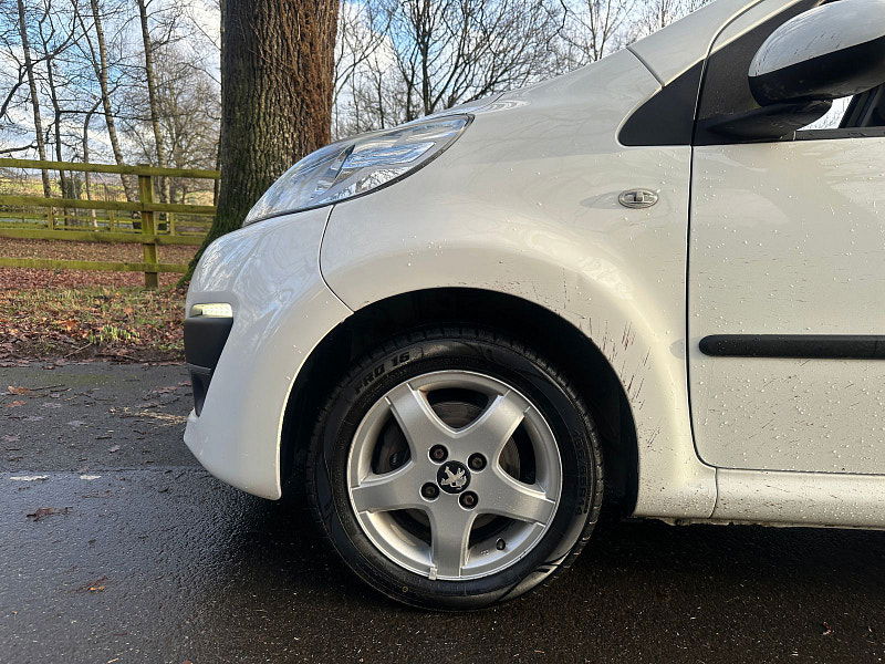 Peugeot 107 1.0 12V Allure Hatchback 5dr Petrol Manual Euro 5 (68 ps) 5dr Manual 2026