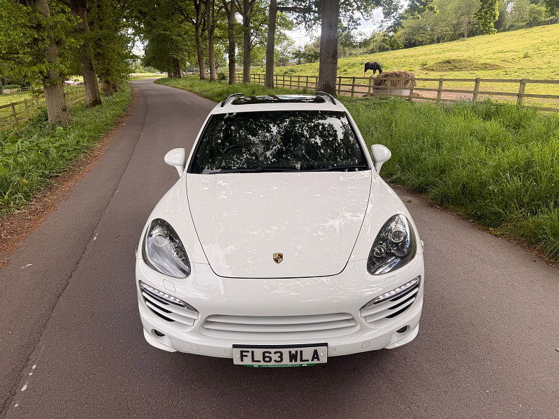 Porsche Cayenne 4.2 TD V8 S SUV 5dr Diesel TiptronicS 4WD Euro 5 (s/s) (382 ps) 5dr Automatic 2026