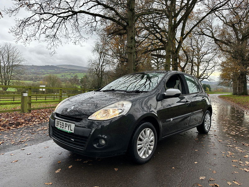 Renault Clio Hatchback 5dr Manual 2025