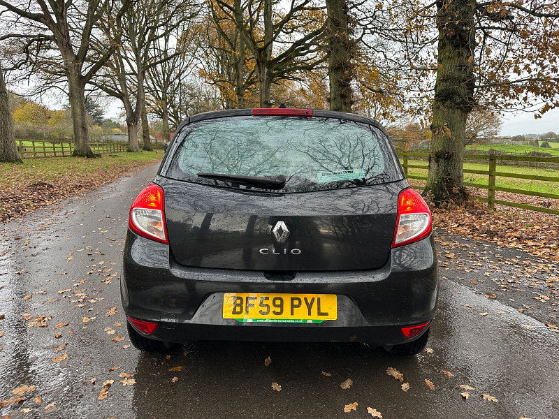 Renault Clio Hatchback 5dr Manual 2025