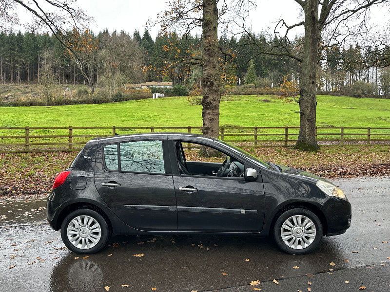 Renault Clio Hatchback 5dr Manual 2025