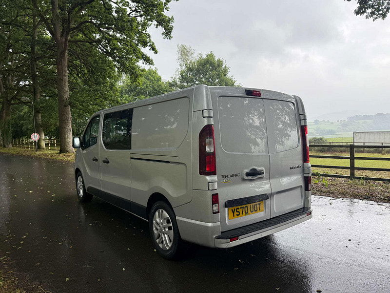 Renault Trafic 2.0 Trafic LL30 Sport Energy dCi Auto 4dr Automatic 2025