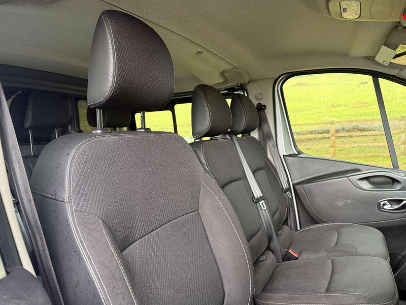 Renault Trafic 2.0 Trafic LL30 Sport Energy dCi Auto 4dr Automatic 2025