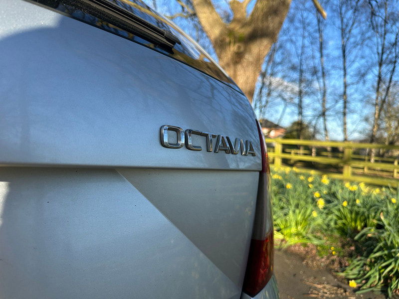 Skoda Octavia 2.0 TDI SE Estate 5dr Diesel Manual 4WD Euro 6 (s/s) (150 ps) 5dr Manual 2026