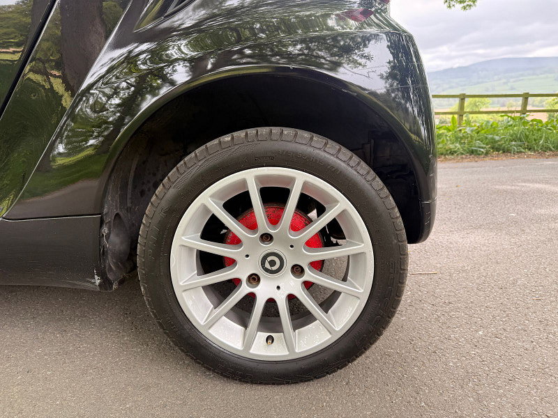 Smart ForTwo 1.0 Passion Coupe 2dr Petrol SoftTouch Euro 5 (84 bhp) 2dr Automatic 2026