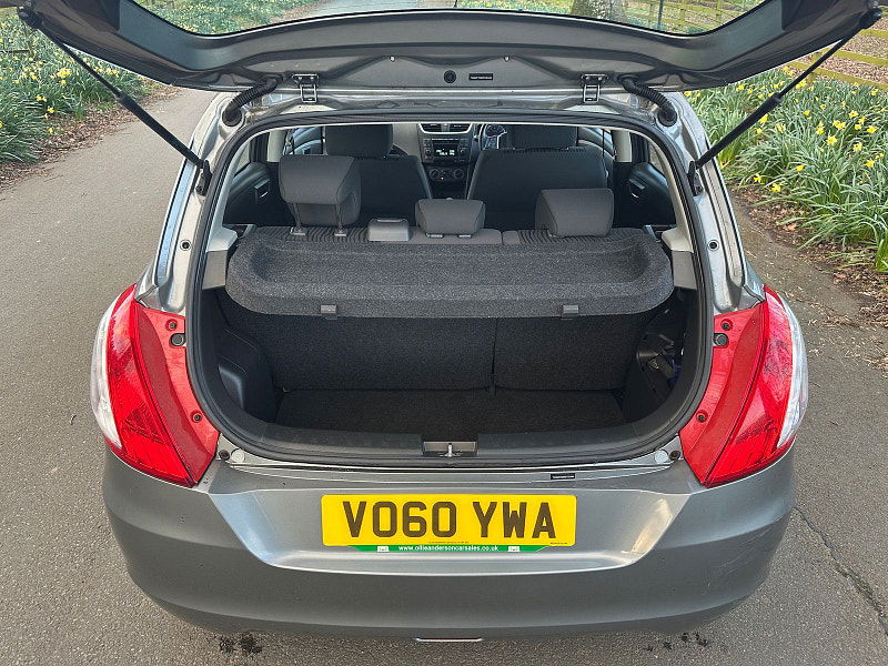 Suzuki Swift 1.2 SZ2 Hatchback 5dr Petrol Manual Euro 5 (94 ps) 5dr Manual 2026