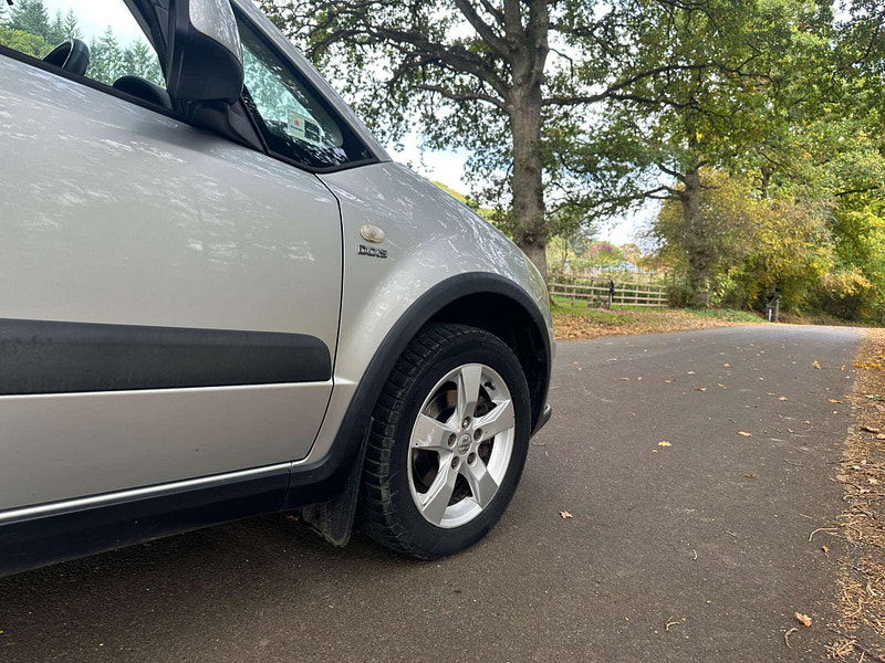 Suzuki SX4 2.0 SX4 SZ5 DDiS 4WD 5dr 5dr Manual 2025